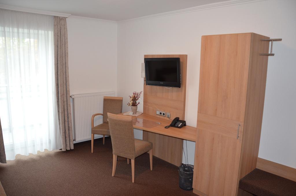 Grofe Hotel 3*