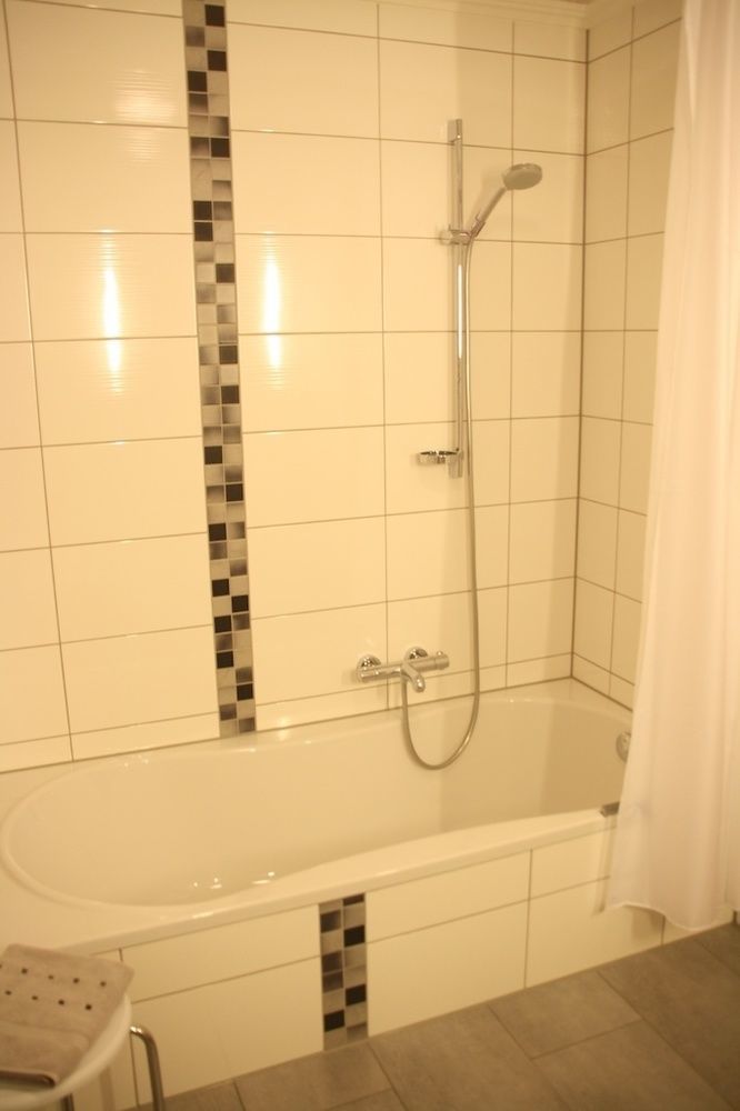 Grofe Hotel 3*